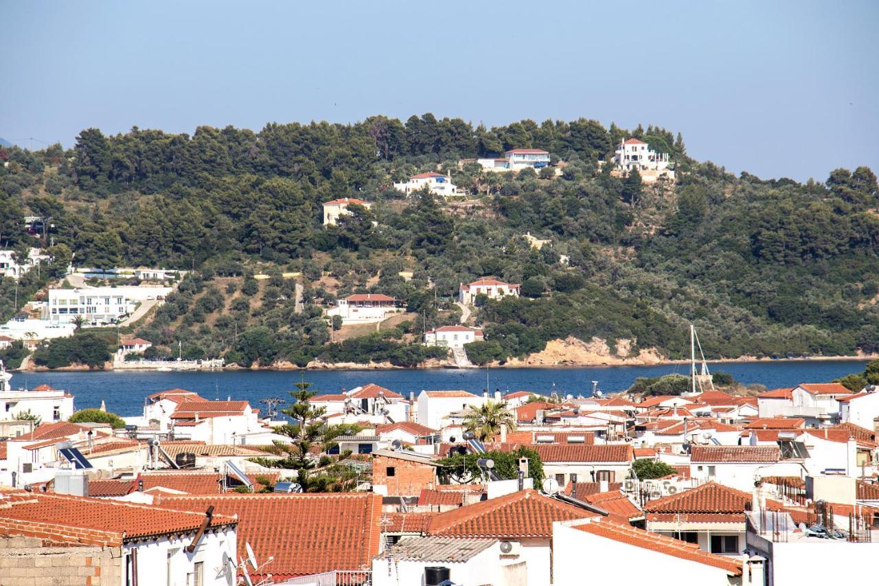 D & E Apartments Skiathos-Stadt Exterior foto
